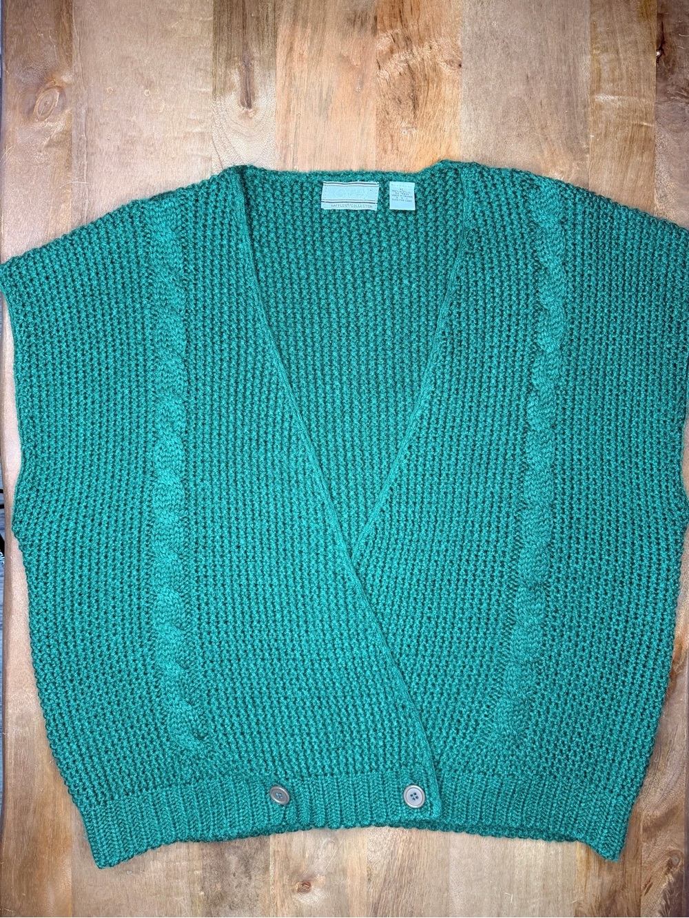 Catalina Women’s Knit V-Neck Short Sleeve Button Cardigan Sweater Green XL